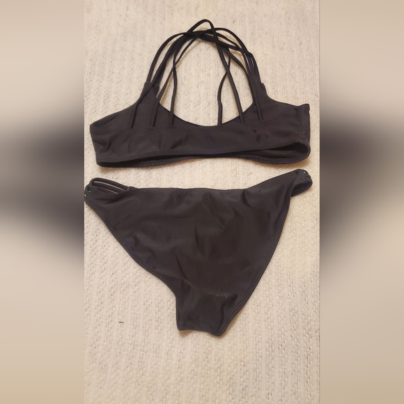 NWOT Black Bikini medium - Picture 3 of 3